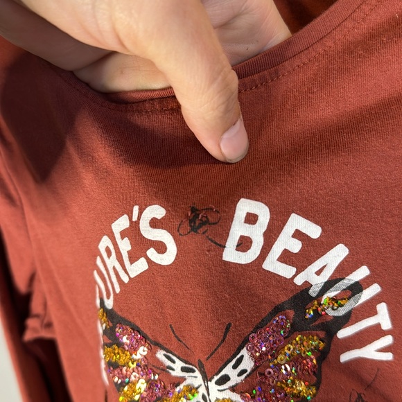 Butterfly graphic long sleeve tee - Picture 6 of 10